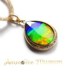 Load image into Gallery viewer, AURORA 14K Gold Classic Pear-shaped Ammolite Pendant
